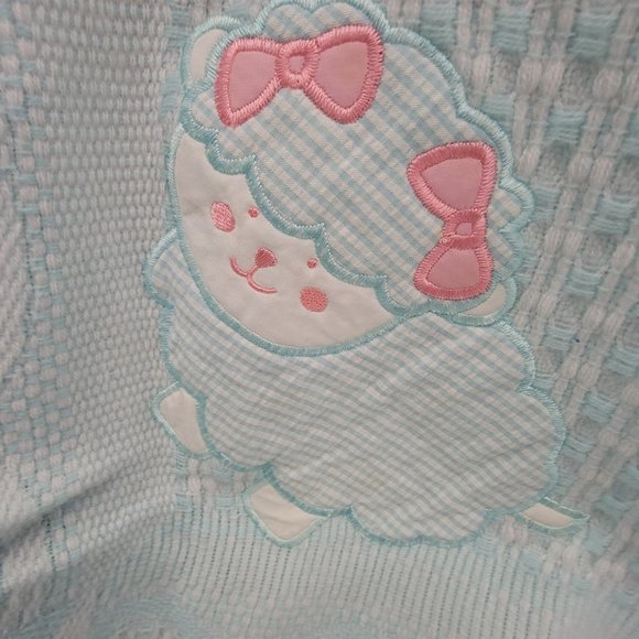 Vintage Baby Kisses Acrylic Made in Japan Baby Blanket Fringe Sheep Lamb Check - Picture 2 of 16